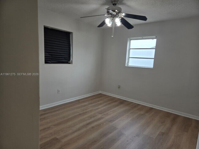 Building Photo - 14842 SW 297th Terrace