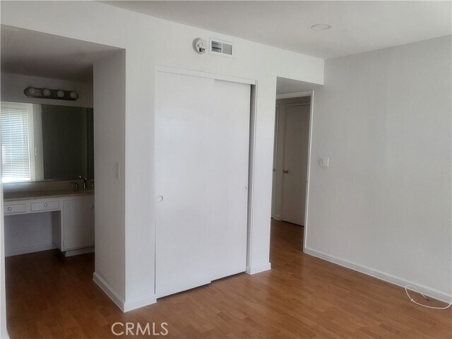 Building Photo - 8146 Hunter Grn