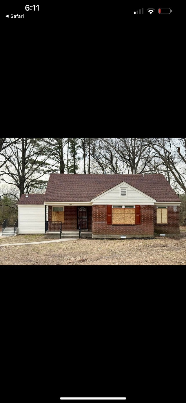 Building Photo - 1682 Alta Vista Ave