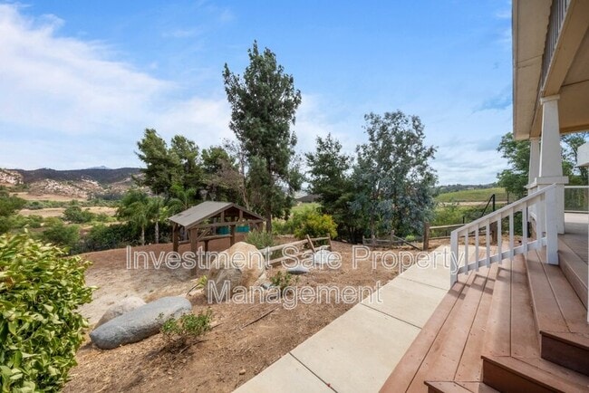Building Photo - 2921 Sunset Hills