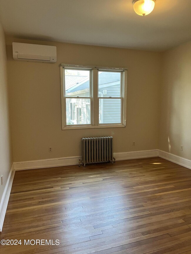 Building Photo - 362 Prospect Ave
