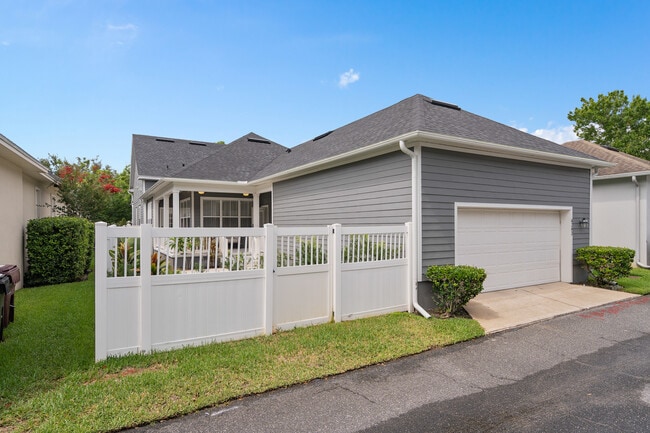 Building Photo - Anissa Avenue