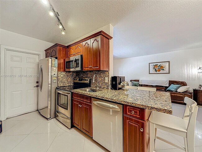 Building Photo - 2600 S Ocean Dr