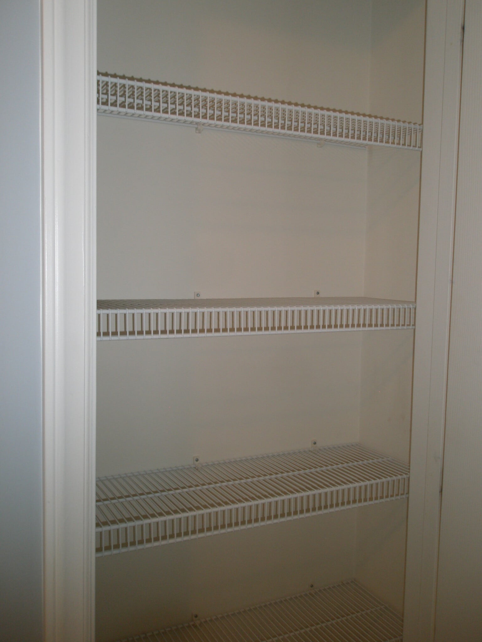 Linen Closet - 2330 Vineyard Dr