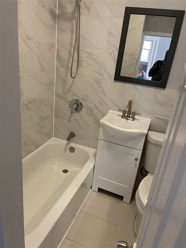 Building Photo - 24 Eastern Pkwy