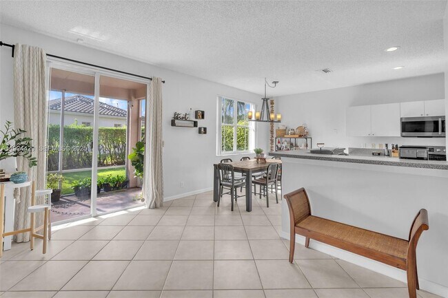 Building Photo - 1058 Tupelo Way