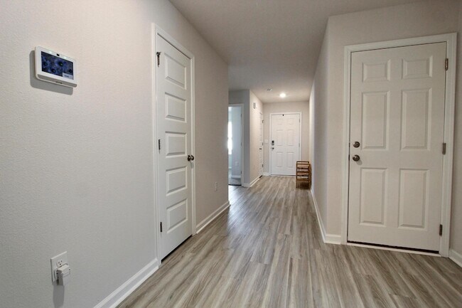 Building Photo - 2662 Saltgrass Wy