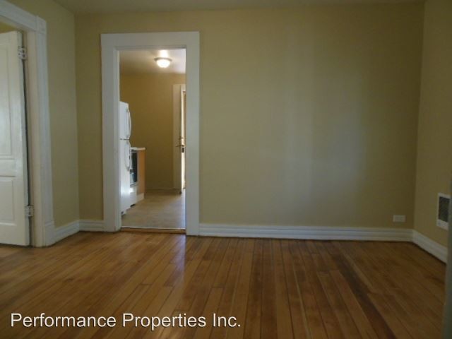 Building Photo - 149 SE 30th Pl