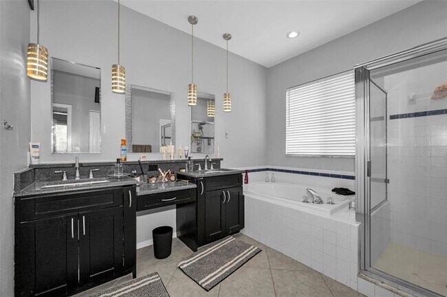 Building Photo - 19313 Aqua Springs Dr