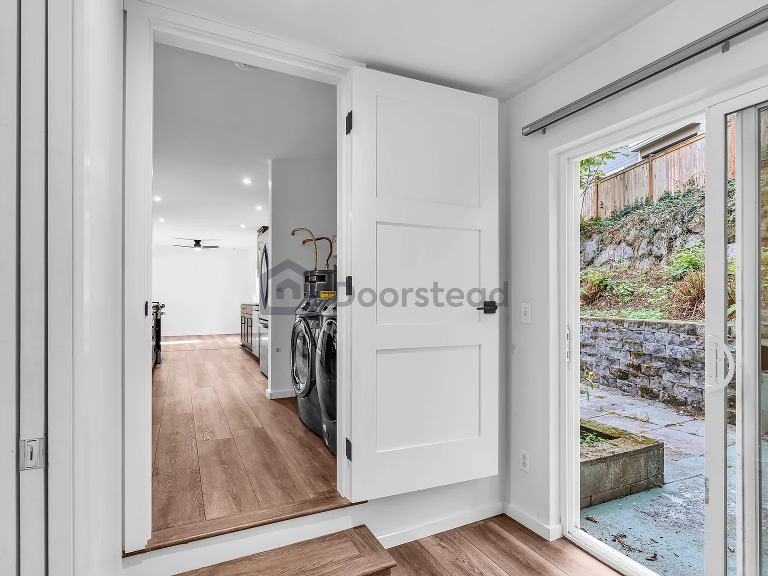 Building Photo - 3533 NE 17th Pl