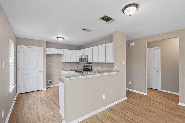 Building Photo - 1715 Manor Garden Mnr