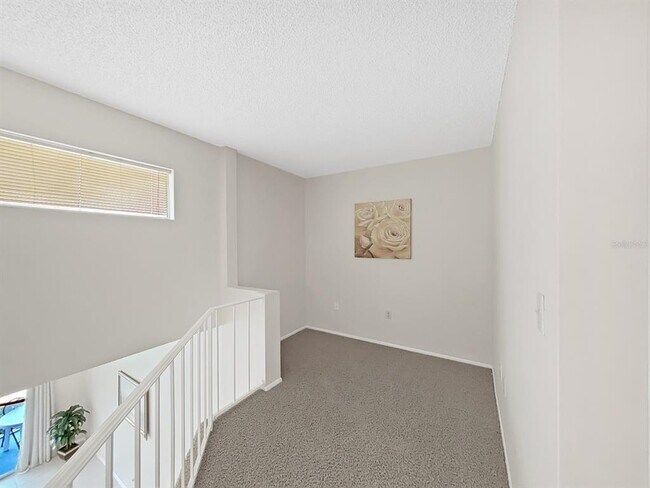Building Photo - 3121 Beecher Dr E