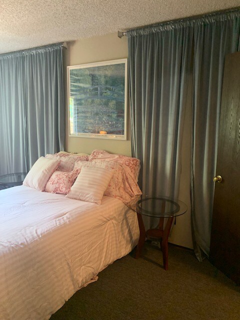 Building Photo - 4119 Medical Dr