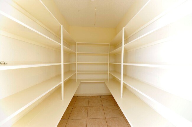 Building Photo - 3219 Pecan Draw Ct