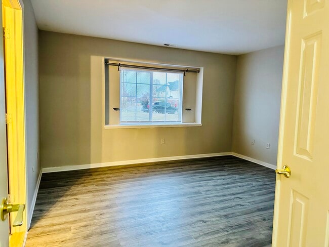 Building Photo - 22063 Fairlane Blvd