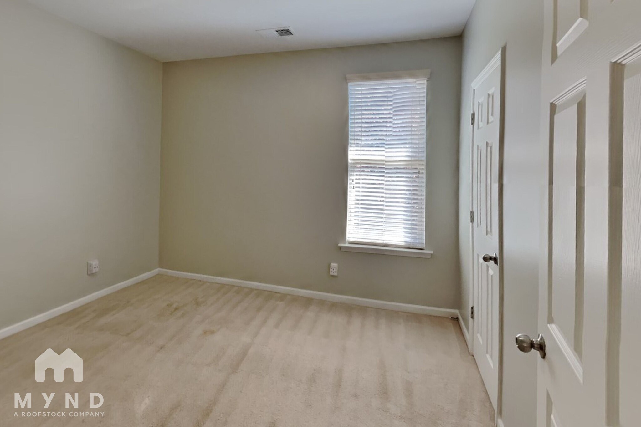 Building Photo - 1007 Riviera Dr