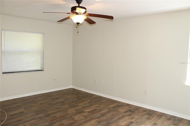 Building Photo - 3720 69th St E