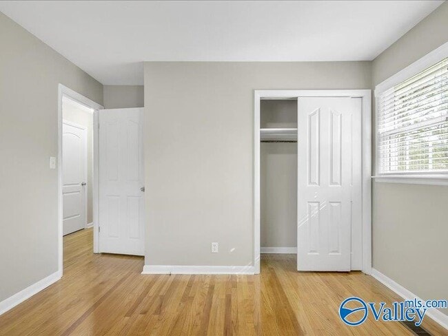 Building Photo - 315 Jack Coleman Dr NW