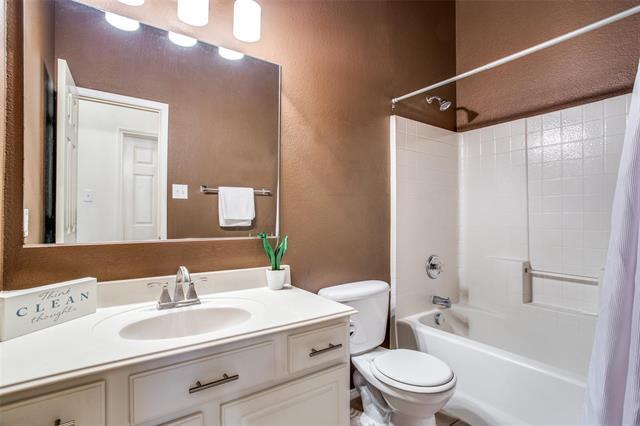 Building Photo - 609 Cunningham Dr