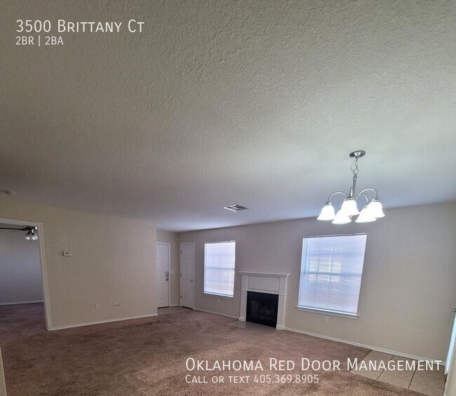 Building Photo - 3500 Brittany Ct