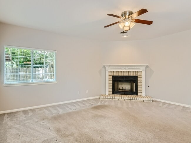 Building Photo - 16104 Fritsch Cove