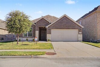 Building Photo - 2348 Candler Club Way