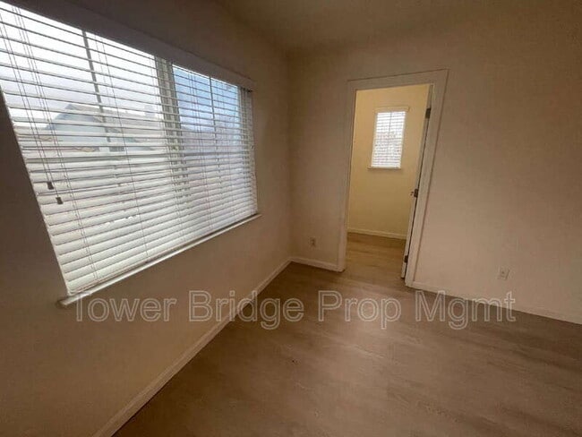 Building Photo - 8459 Terracotta Ct