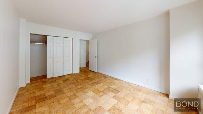 Building Photo - 236 E 36th St