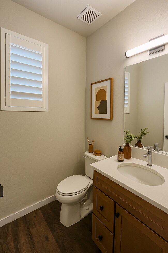 Building Photo - Gorgeous 3 Bedroom + Office Home Close to Memorial North!