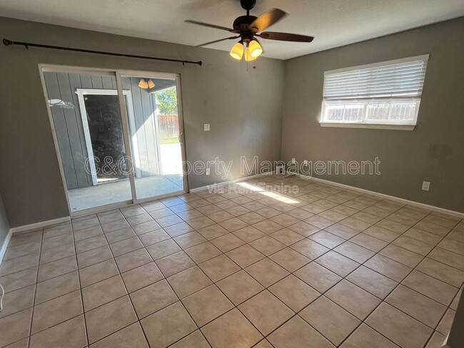 Building Photo - 35 W Emerson Ave