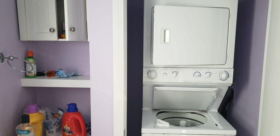 Laundry in Bathroom - 51 Carter Dr