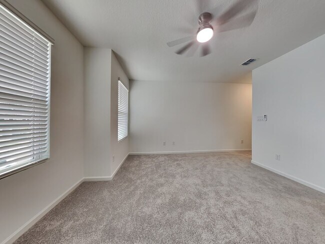 Building Photo - Base rent $1,821.00 plus $29.00 RBP Total ...