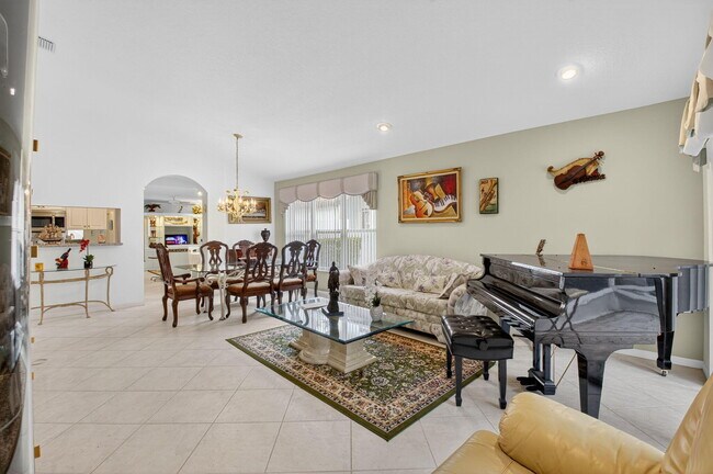 Building Photo - 7470 Chorale Rd