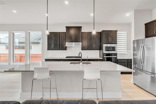 Building Photo - 213 Palatino Bnd