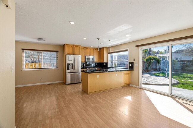 Building Photo - Wow! What a Great Home! Coming Soon!