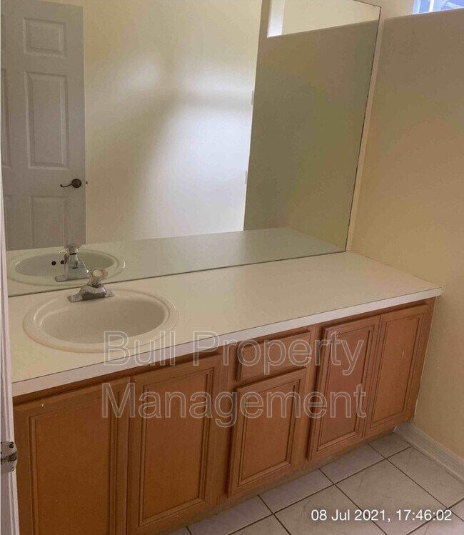 Building Photo - 7830 St Andrews Cir