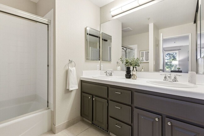 Building Photo - 3279 Mt Diablo Ct