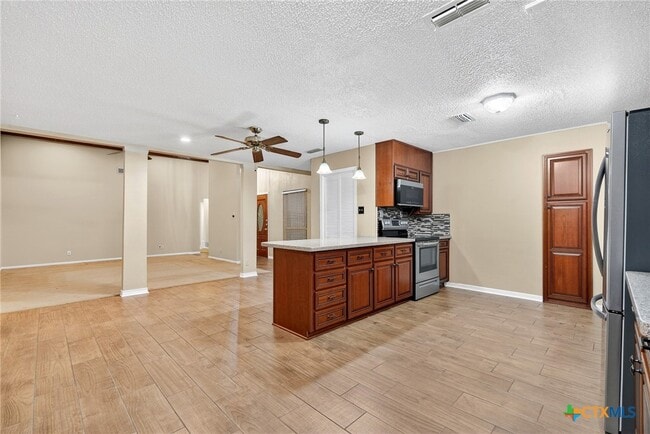 Building Photo - 1108 Houston St