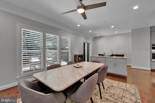 Building Photo - 1023 Grand Oak Way