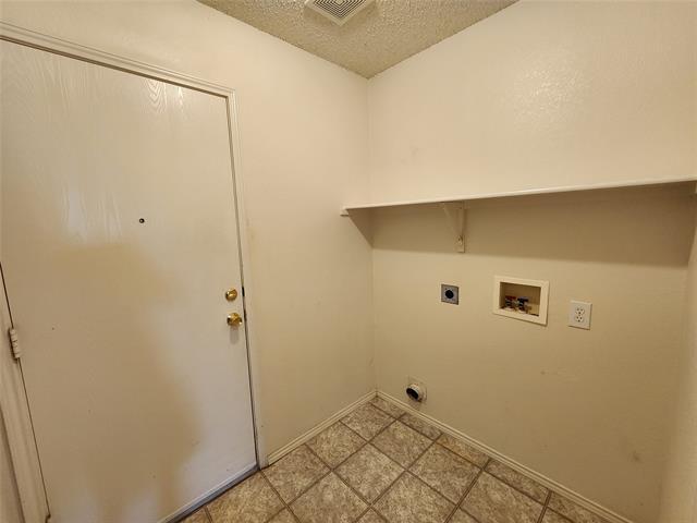 Building Photo - 3952 Thoroughbred Trail