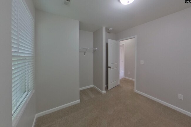 Building Photo - 155 Tybo Dr