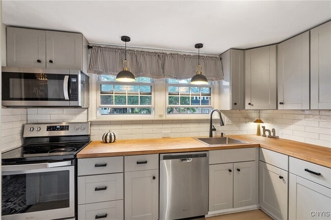 Building Photo - 4310 Candlelight Ln