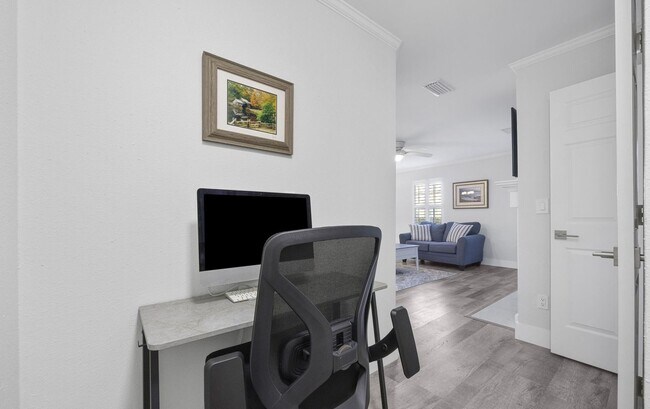Building Photo - Location, Lifestyle, and Luxury