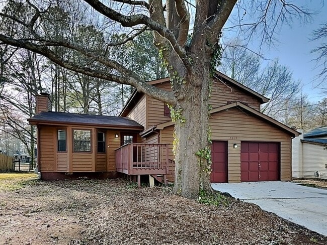 Building Photo - 7319 Exeter Ct
