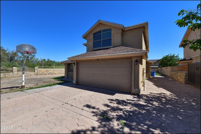 Building Photo - 10397 Carter Scott Pl