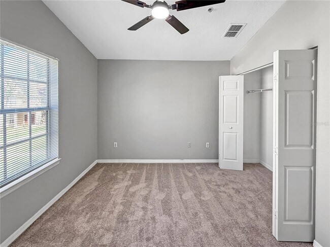 Building Photo - 860 Grand Regency Pointe