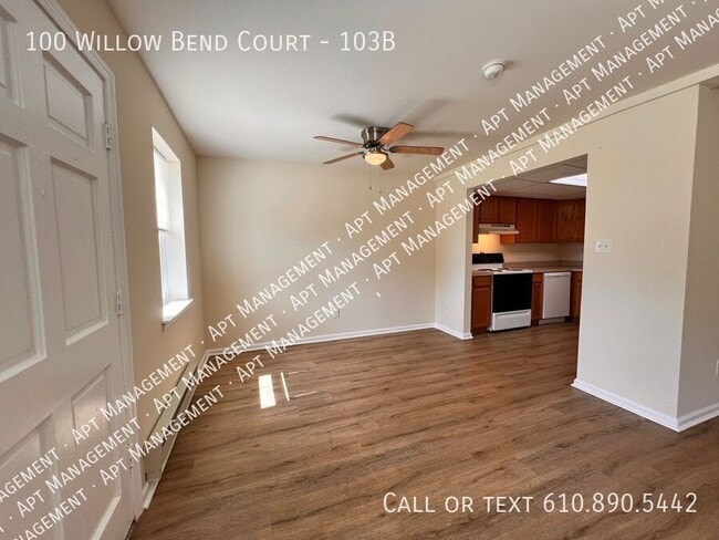 Building Photo - 100 Willow Bnd Ct