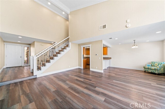 Building Photo - 7895 Southwind Cir
