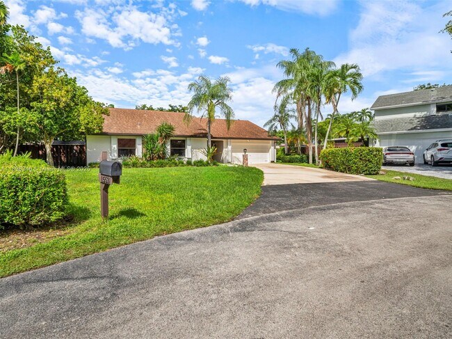 Building Photo - 15531 SW 54th Terrace