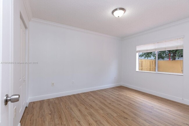 Building Photo - 8640 NW 188th Terrace